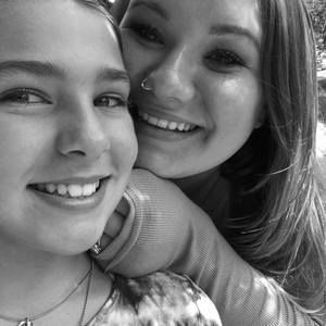 Meet your Posher, Carly